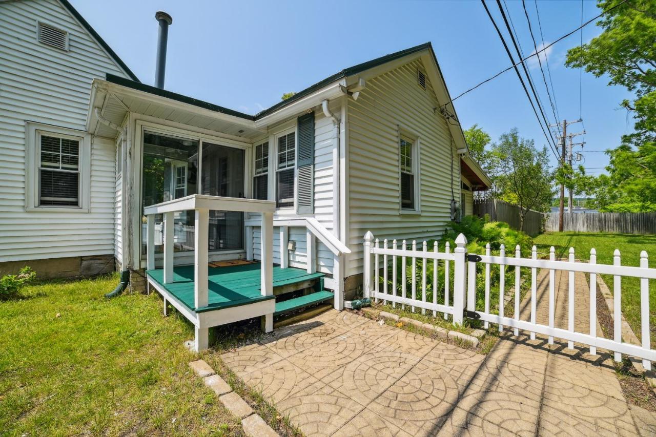 Boyne City Cottage Walk To Downtown And Lake! Exterior photo